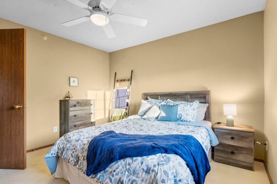 Building Photo - 625 Kimberlite St