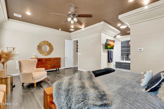 Building Photo - 14812 Long Shadow Ave