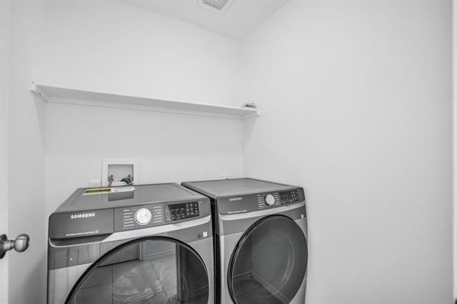 Building Photo - 9209 Harrisburg Ln