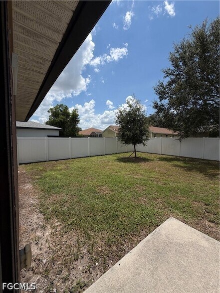 Building Photo - 1622 SW 33rd St