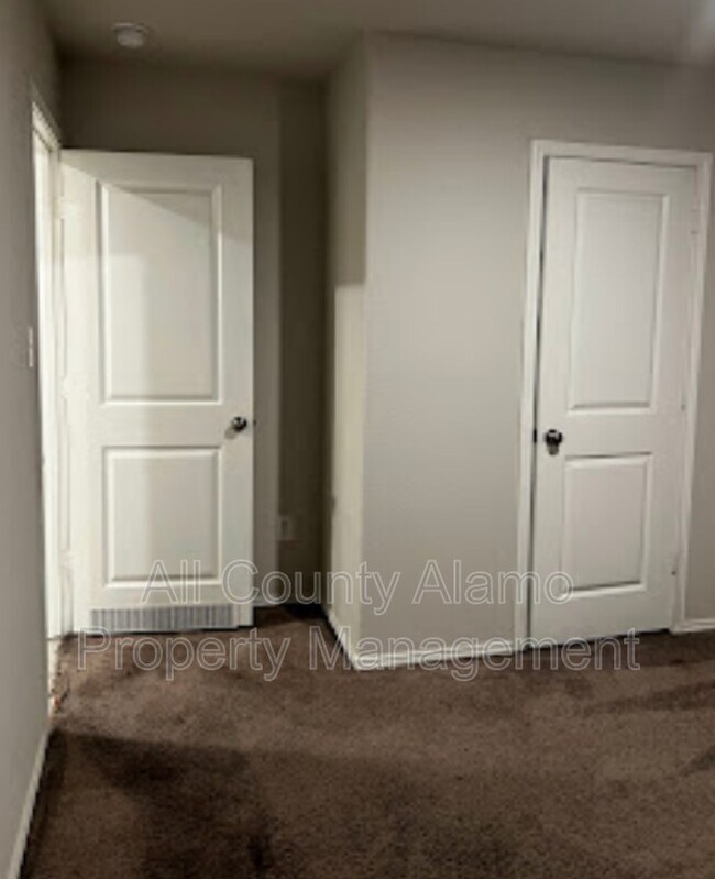 Building Photo - 10790 Giacconi Dr