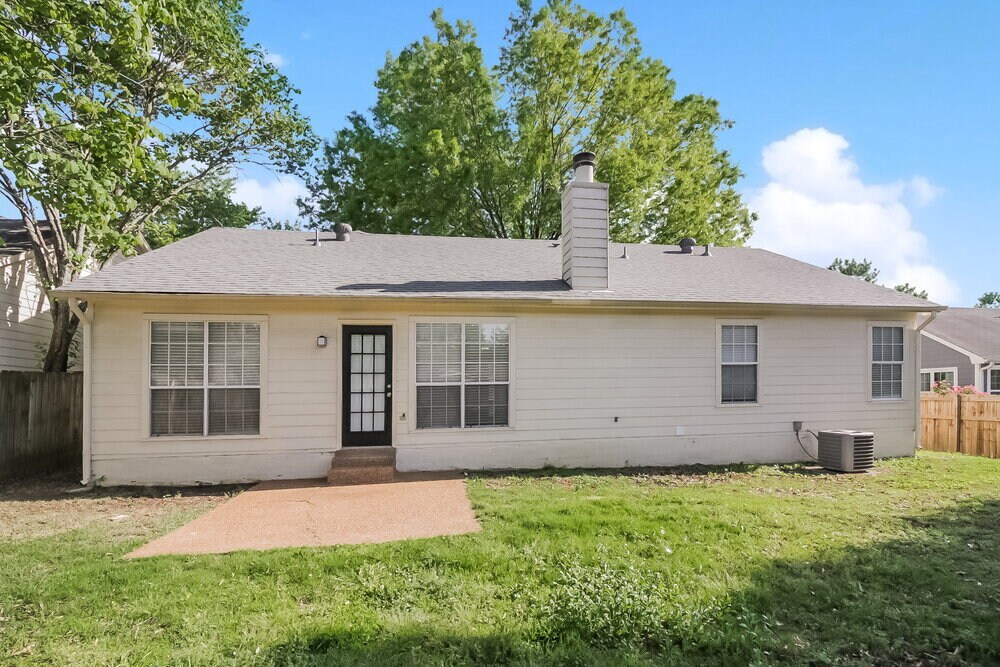 Building Photo - 6640 Elmore Ridge Ln