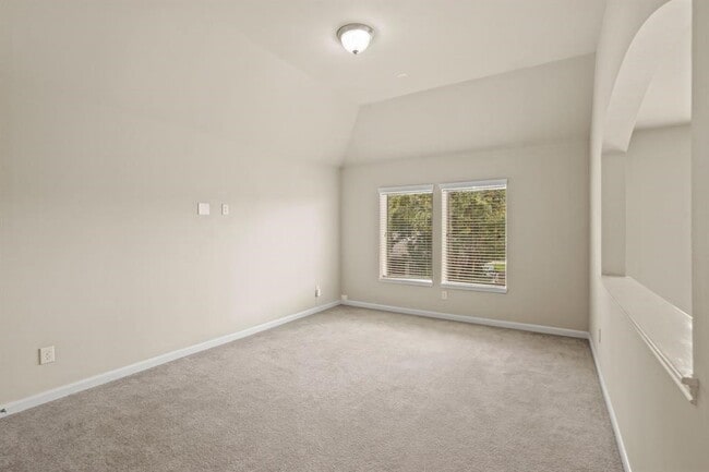 Building Photo - 15006 Aster Petal Ct