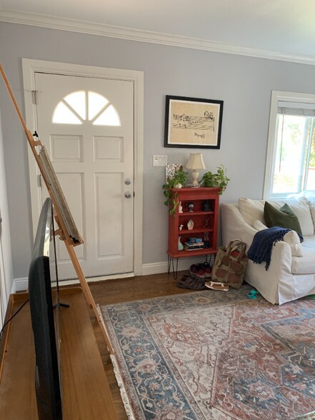 Building Photo - 17565 Bullock St