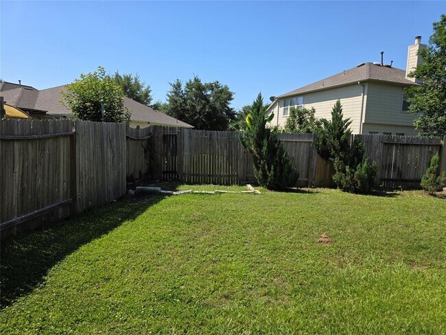 Building Photo - 22023 Cascade Hollow Ln
