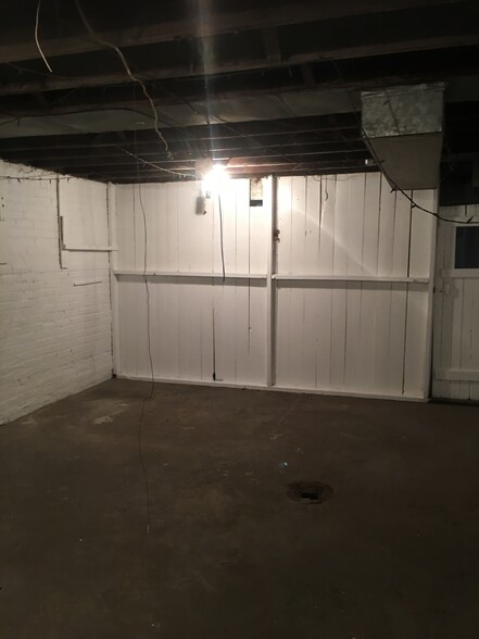 Private basement area - 5300 Mitchell St