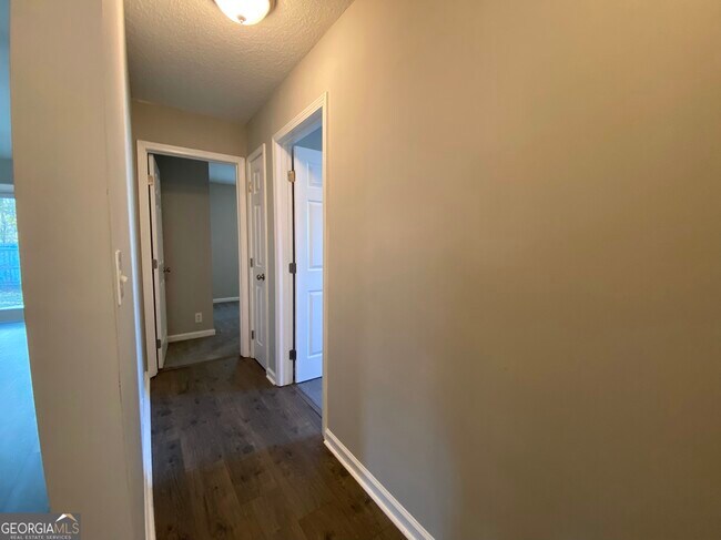 Building Photo - 118 Hydrangea Rd