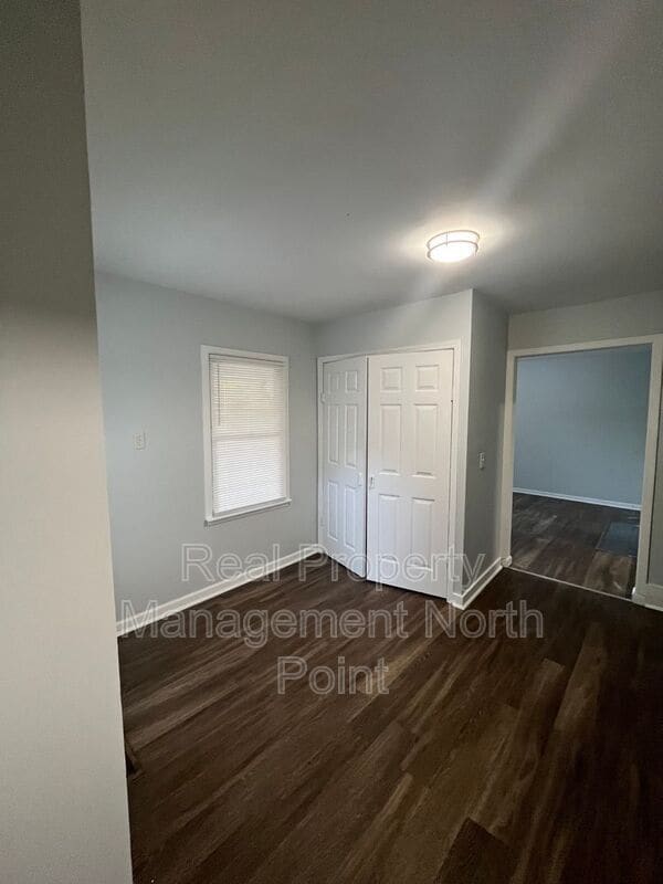 Building Photo - 466 Birney St NE