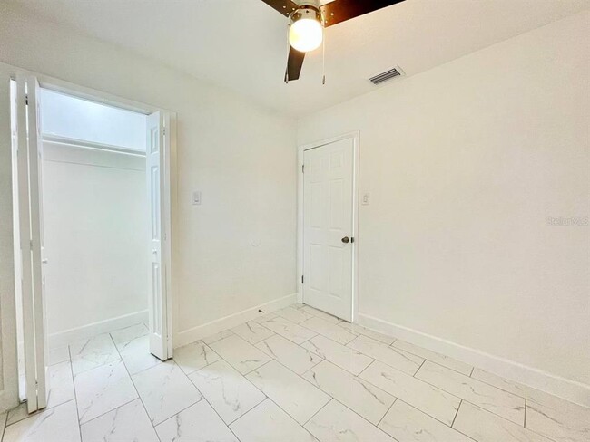 Building Photo - 5019 S 86th St