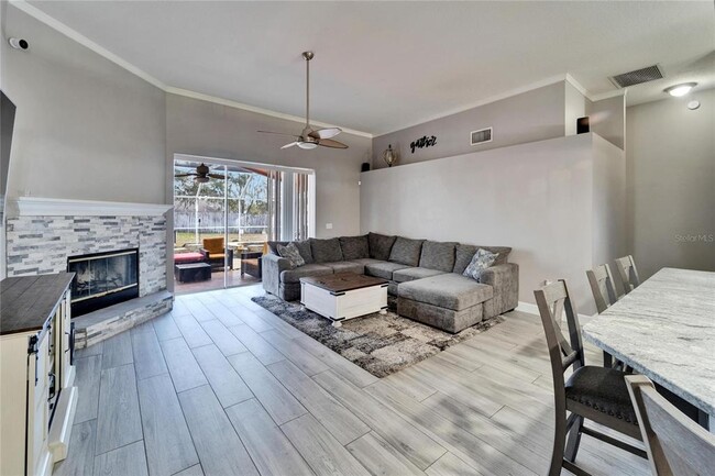 Building Photo - 18507 Country Crest Pl