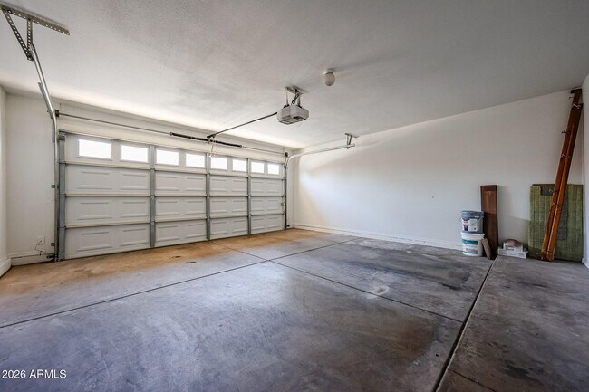Building Photo - 3221 N 37th St
