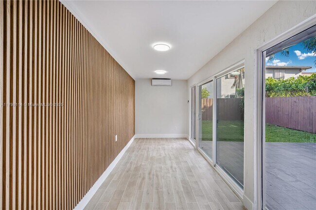 Building Photo - 14725 SW 107th Terrace