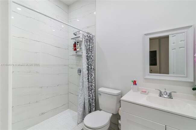 Building Photo - 13612 SW 184th Ln