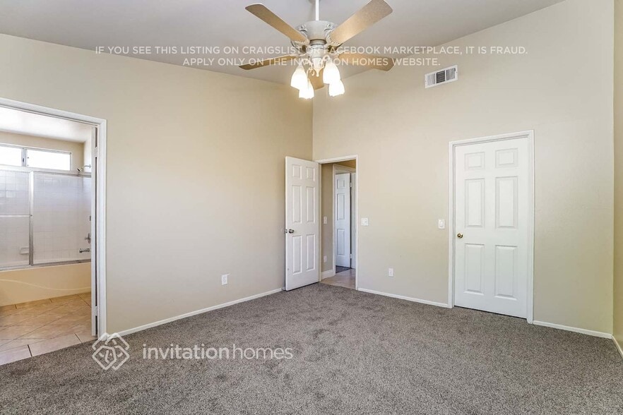 Building Photo - 2547 Gemstone Ave
