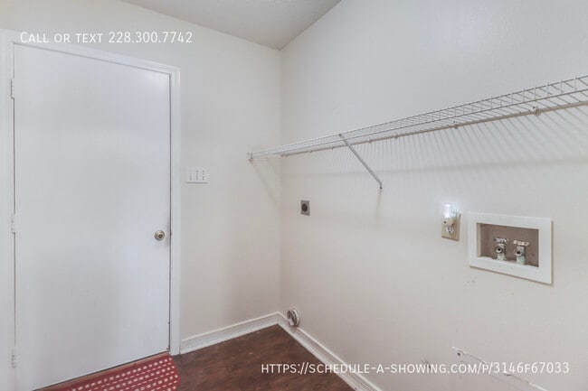 Building Photo - 3612 Miles Ln