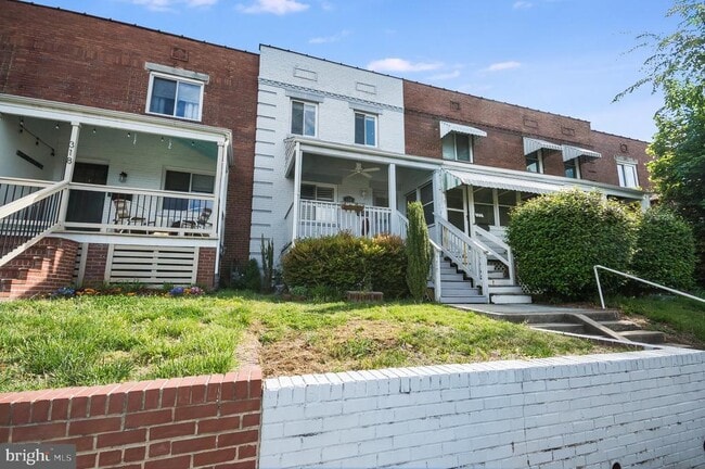 Building Photo - 320 Wesmond Dr