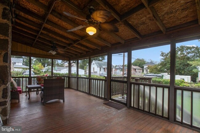 Building Photo - 1141 Ingleside Ave