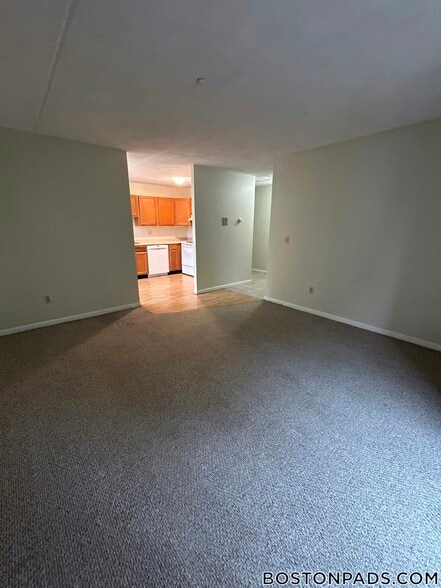 Building Photo - 175 Adams St