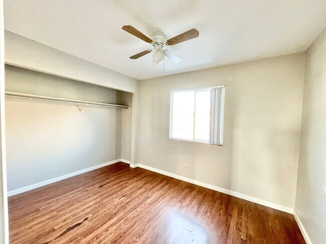 Building Photo - 2149 Exeter Dr
