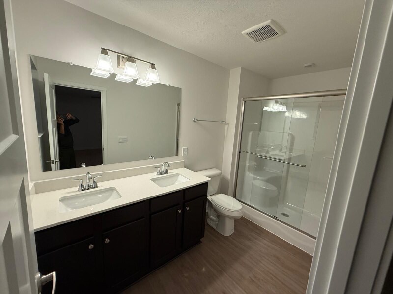 Building Photo - 146 Dusky Willow Dr