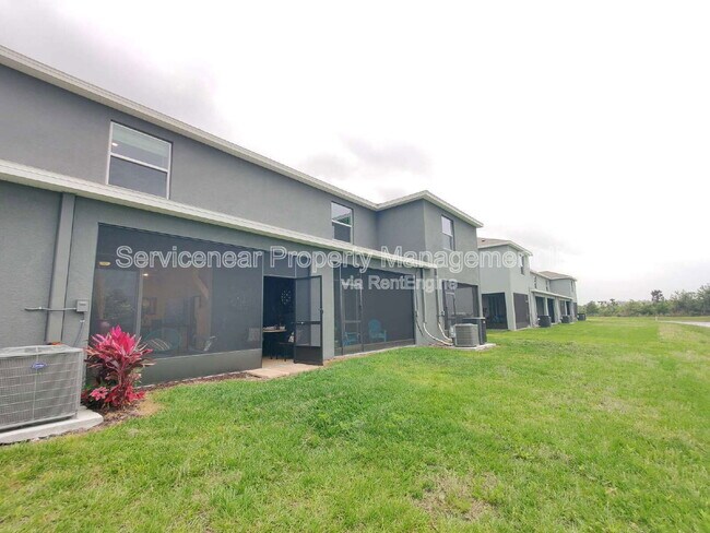 Building Photo - 32988 Major Oak Dr