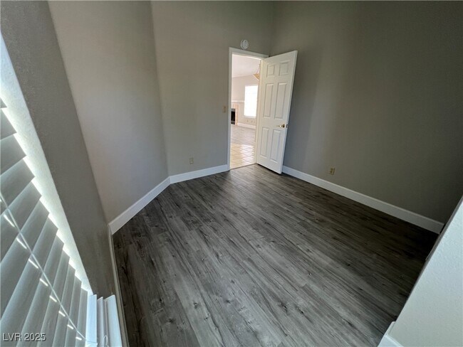 Building Photo - 79 Prairie Dog Dr