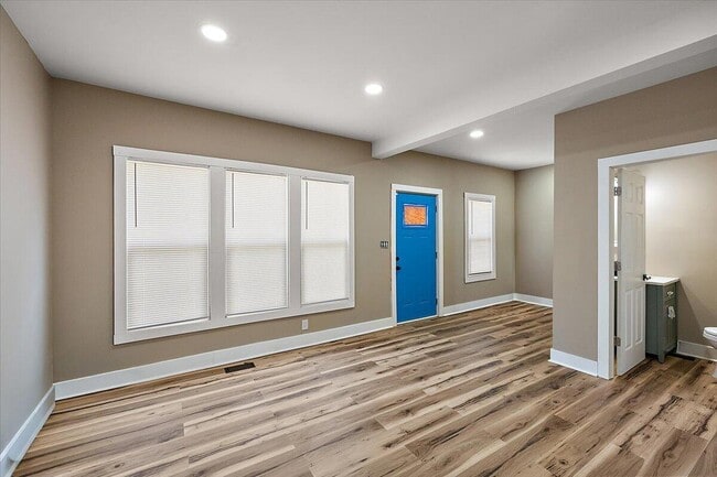 Building Photo - 3473 Townsend St