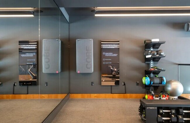 Building Photo - 4300 Collins Ct