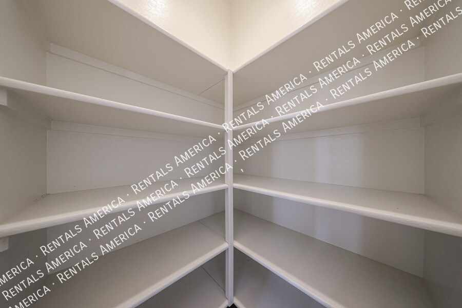 Building Photo - 18166 N Jameson Dr