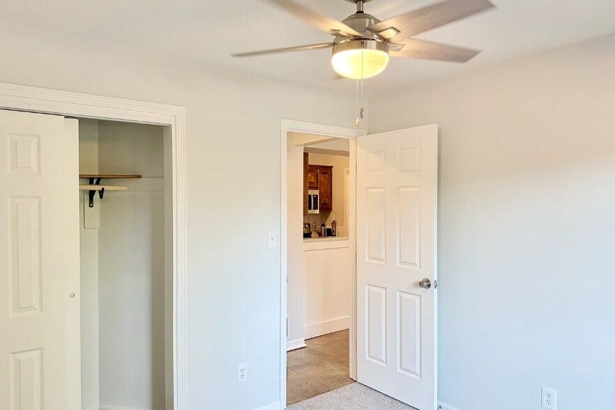 Building Photo - 12027 W 58th Pl