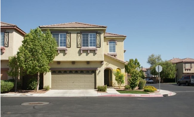 Building Photo - 5010 Whispy Breeze Ave