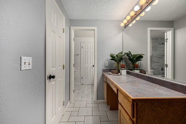 Building Photo - Two-Story home in  Cherry Creek Racquet Cl...