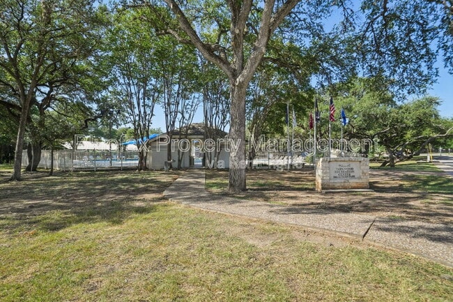 Building Photo - 11150 Moonlit Park