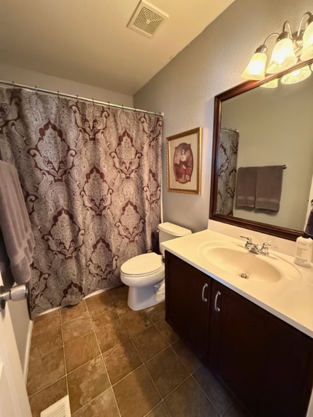 Building Photo - 6743 Harvey Ln