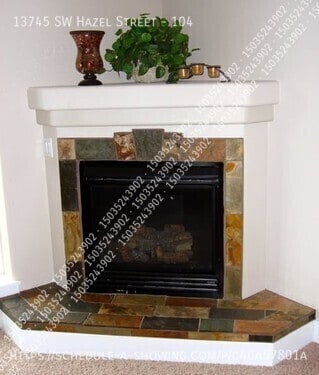 Building Photo - 13745 SW Hazel St