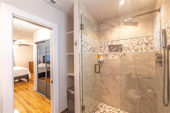 Building Photo - 9871 NW 2nd Ct