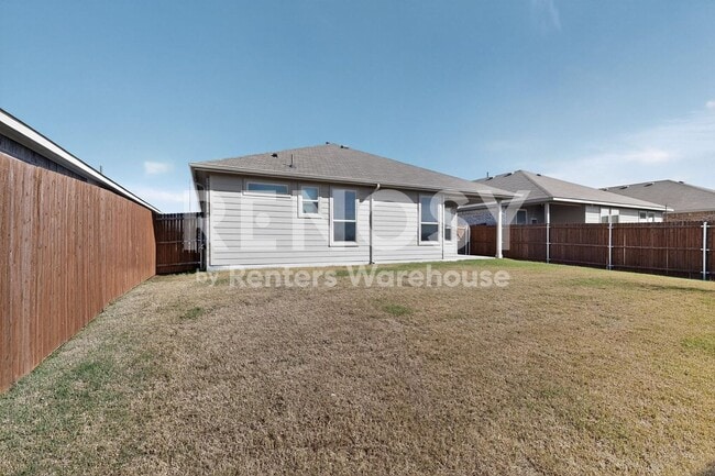 Building Photo - Completely Refreshed Fort Worth Home **** One month Rent Concession*****