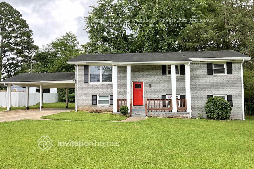 Primary Photo - 1588 Hampshire Pl