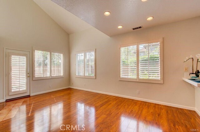 Building Photo - 196 Cherrybrook Ln