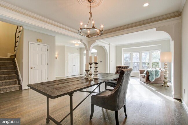 Building Photo - 710 Parrish Farm Ln