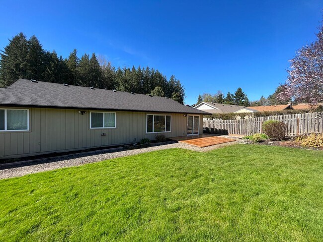 Building Photo - 12956 SE 126th Ave