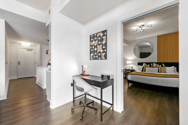 Building Photo - 1400 W Peachtree St NW