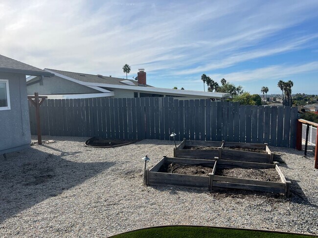 Building Photo - 4014 Wooster Dr