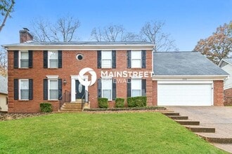 Building Photo - 4 Bedroom Pet-Friendly Home in CORDOVA, TN with Main Street Renewal