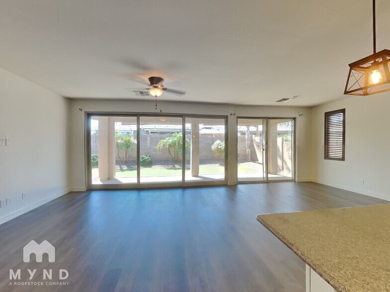 Building Photo - 22483 E Creosote Dr