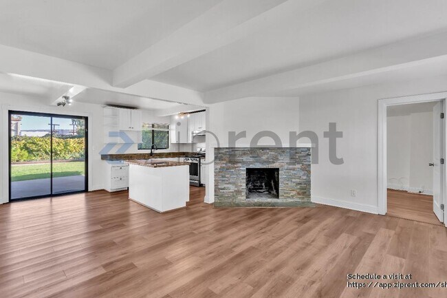 Building Photo - 1312 Carlton Ave