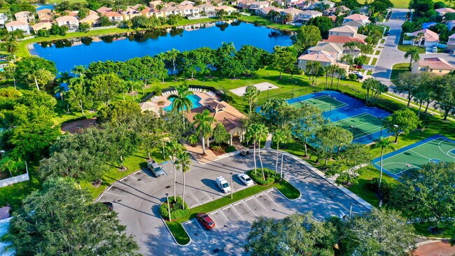 Building Photo - 3943 Westchester Way