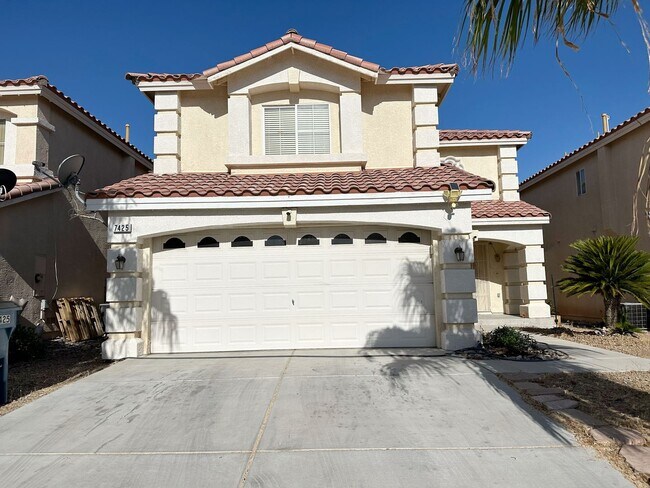 Building Photo - Beautifully Maintained Home Near Schools & Shopping!