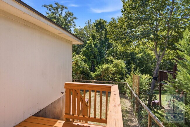 Building Photo - 10718 Claywood Dr
