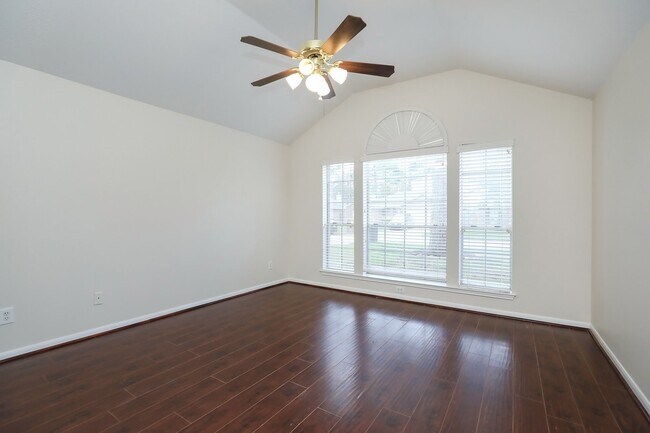 Building Photo - 14215 Cypress Valley Dr